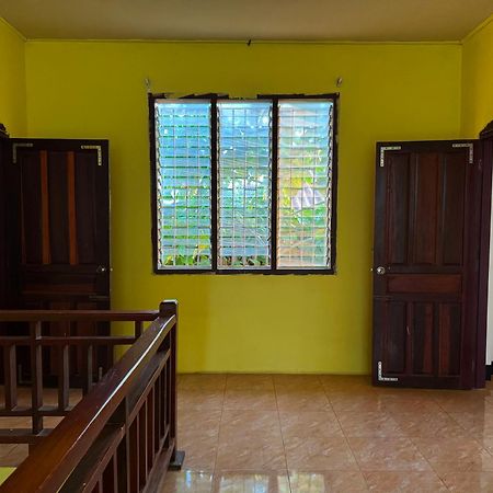Sokxay Guerthouse Hotell Vang Vieng Exteriör bild