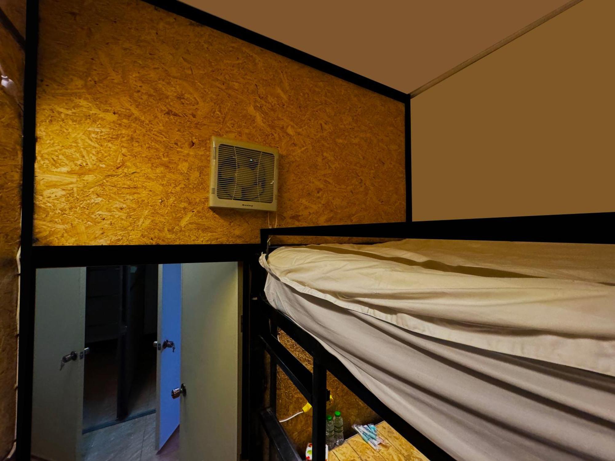 Sokxay Guerthouse Hotell Vang Vieng Exteriör bild